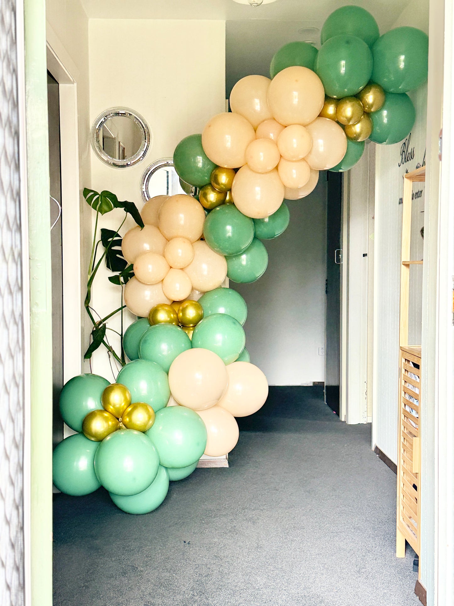 Sage Dunes ready to hang balloon garland